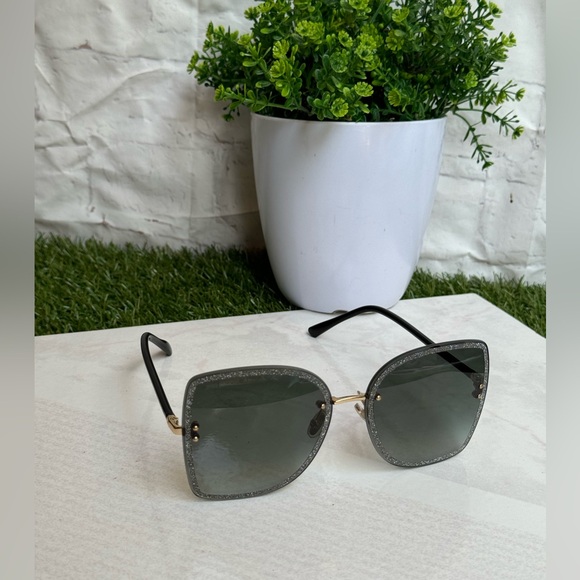Jimmy Choo LETI/S 2M2 Black Gold Glitter
Women Sunglasses Authentic New - Picture 7 of 15